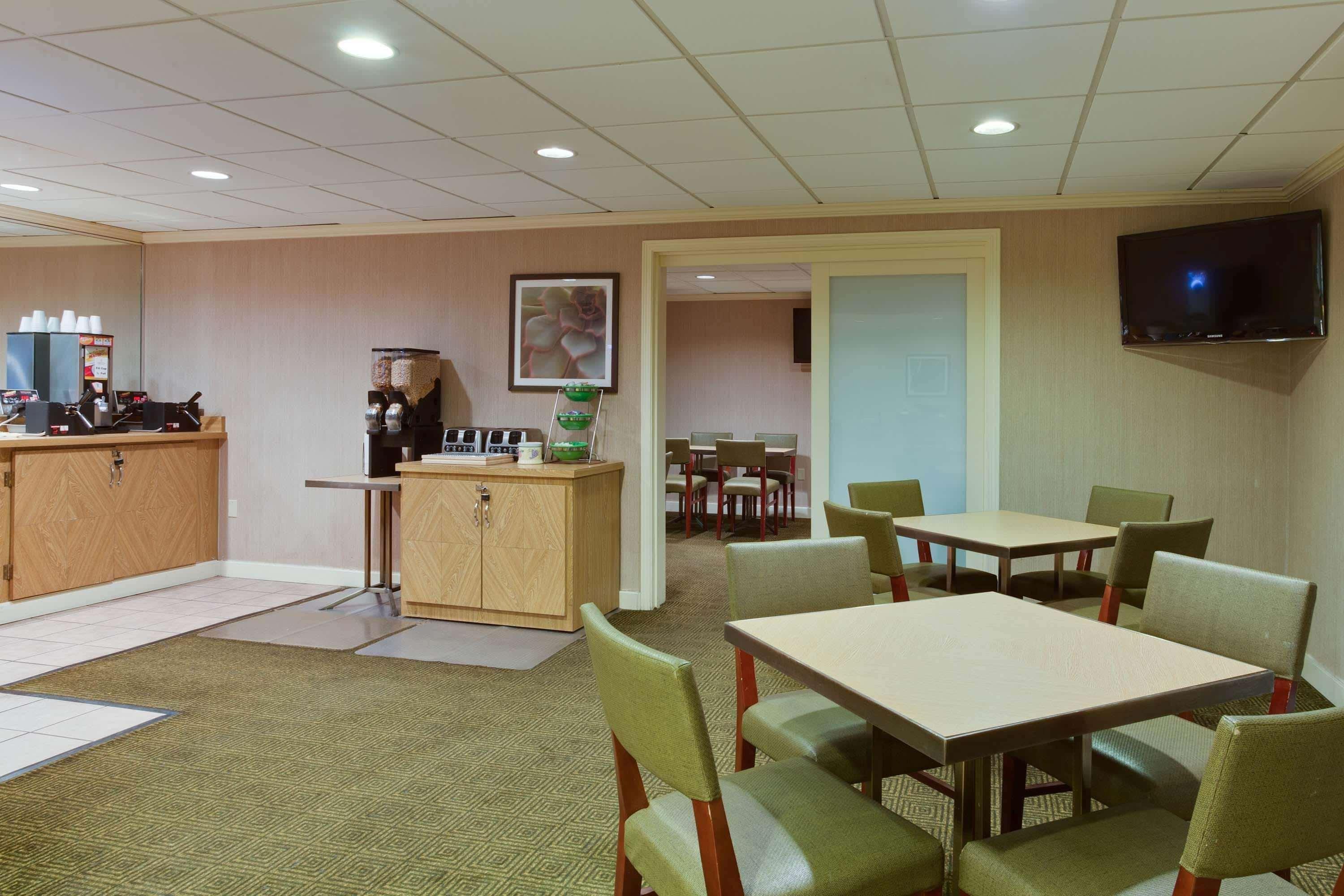 La Quinta By Wyndham Lakeland East Экстерьер фото