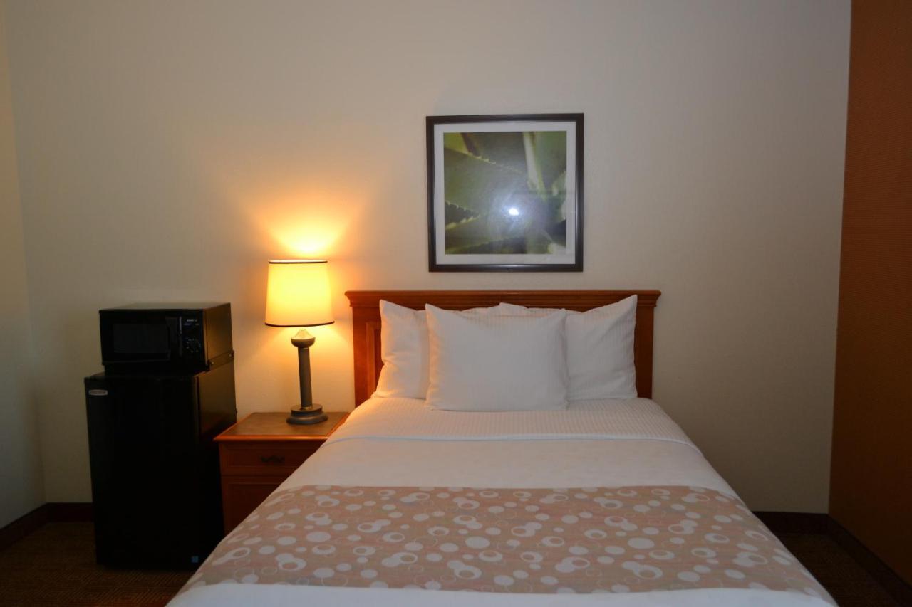La Quinta By Wyndham Lakeland East Экстерьер фото